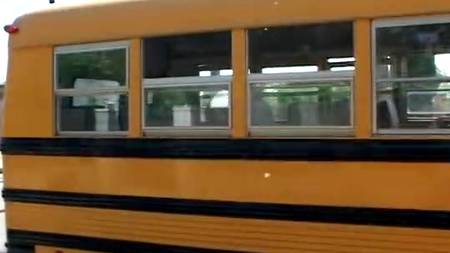 Водила дерет нимфу в студенческом автобусе