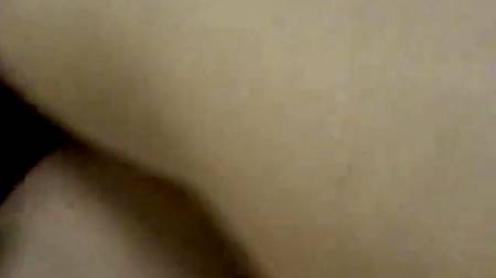 Телка все делает изумительно