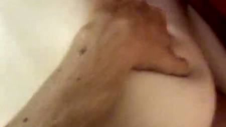 Телка все делает изумительно