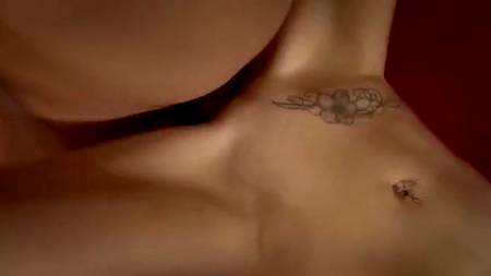 Сладкие эротические воспоминания блондинки