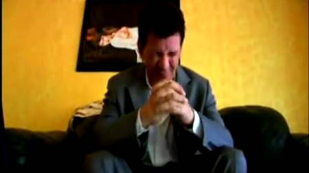 Толпой поимели рыжую