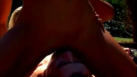 Горячий трах с близняшками