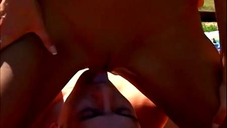 Горячий трах с близняшками