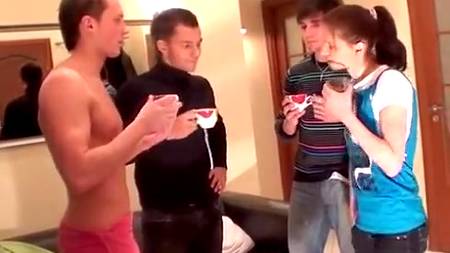 Студентку натянули на три ствола