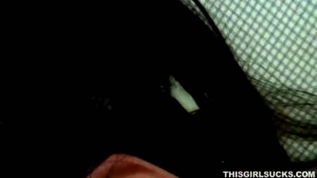 За подарок телка отдарилась сексом