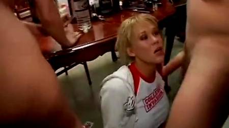 Квартира свободна - студенты веселятся!