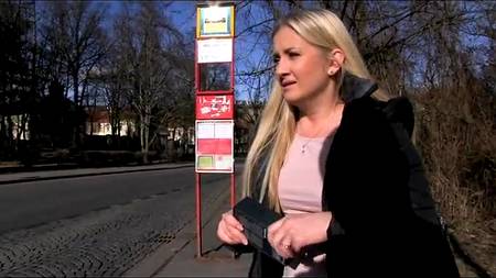 Одна отказала, зато вторая дала