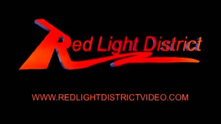 Парень рассекретил домашний порно архив