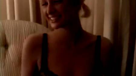 Парень рассекретил домашний порно архив