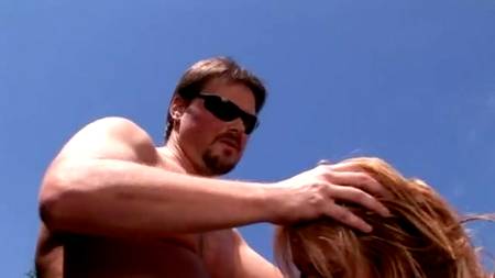 Девки соблазнили фотографа на анал