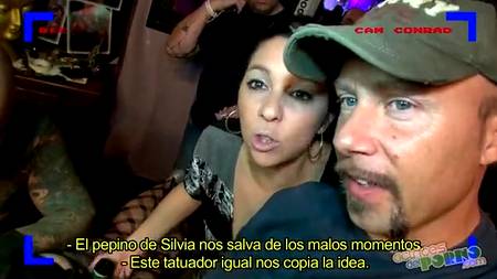 Смелый режиссер встретился в гостинице с сисястой путаной