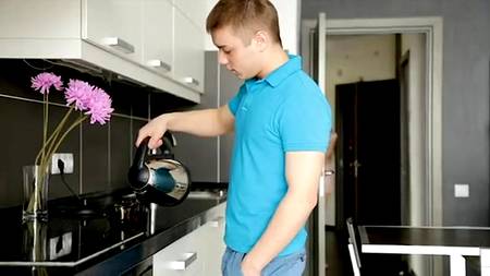 Секс втроем идеально подходит для уверенной в себе молодежи