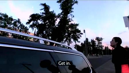 Турист дал заработать грудастой девчонке