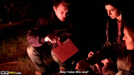 Русская оргия с двойным проникновением в роскошных девушек