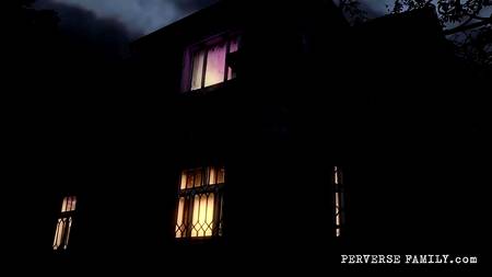 Мужик жестко наказал членом трех провинившихся молодых девушек