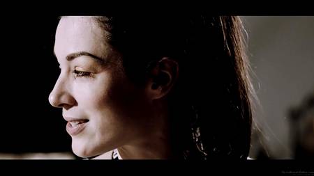 Горячие спортсменки устроили в раздевалке лесбийскую групповушку