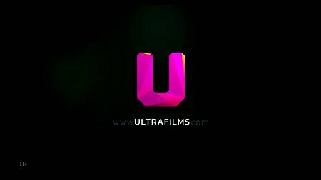 Молодой кавалер отодрал на природе толпу любвеобильных девиц