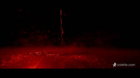 Красивый парень ублажает в постели смуглую брюнетку с шикарной фигурой