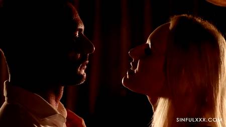 Фильм: Соблазненные Боссом (с русским переводом)