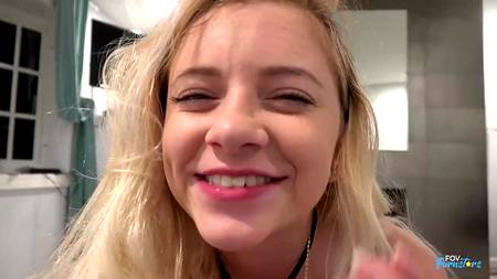 Нежный домашний секс от первого лица с красивой парочкой