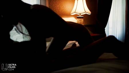 Вылизали киску и страстно трахнули в два члена рыжеволосую молодуху