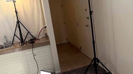 Порно агент пялит на кастинге загорелую блонду и снимает от первого лица