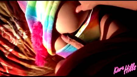 Страстный пихарь снимает от первого лица как ебет спящую телку