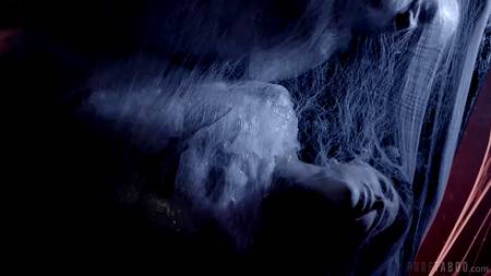 Хардкорная оргия с пришельцем на космическом корабле