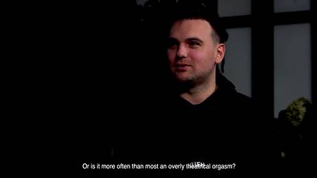 Интересное интервью с русской порно актрисой Luxury Girl