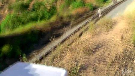 Парень снимает как ебет загорелую блондинку в разных местах города