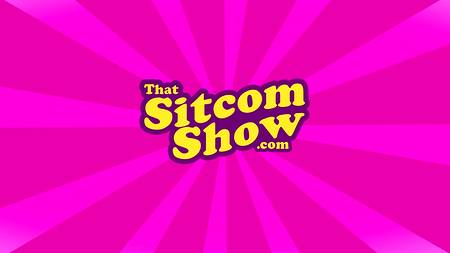 Опытный пихарь дрючит двух сексуальных девушек на глазах куколда