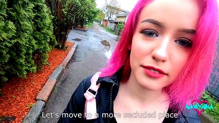 Русская порнозвезда объездила хуй подкатившего пикапера