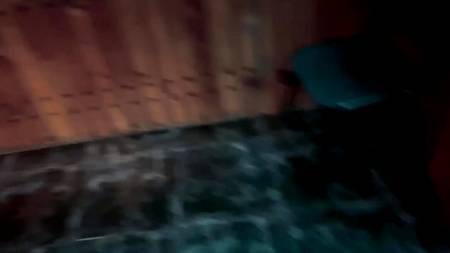 Русский пацан пялит в сауне симпатичную шлюшку с небольшой грудью