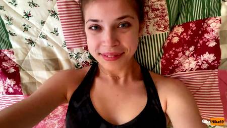 Русская парочка снимает ролевой секс от первого лица