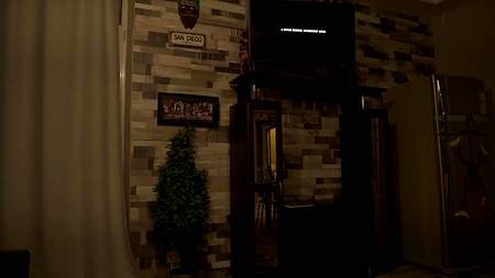 Отымел и кончил на животик красивой девчонке с натуральной грудью