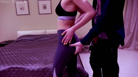 Сексапильная краля не слазила с члена парня пока он не кончил в киску