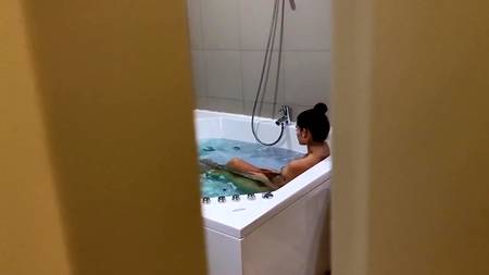 Страстный блондин ебет во все щели стройную телку с маленькой грудью