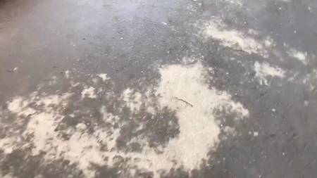 Русский пихарь раздалбывает очко молодой девчонке с красивой фигурой