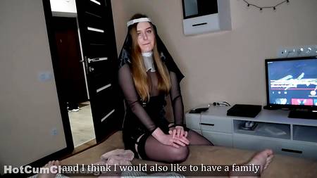 Похотливая монахиня развела родного брата на жаркий перепихон