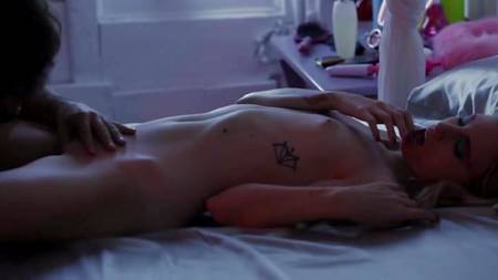 Фильм: Секретные Встречи (с русским переводом)