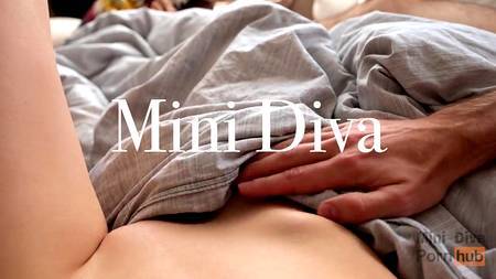 Красивое домашнее порно с привлекательной грудастой девушкой