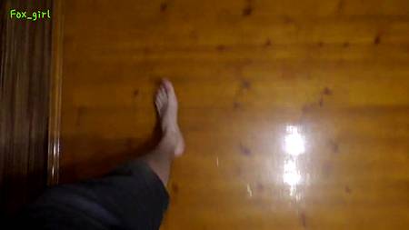 Русский кобель оприходовал сзади застрявшую в стиралке сестру