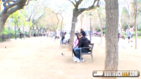 Накаченный мужик полизал пизду и страстно трахнул грудастую латинку