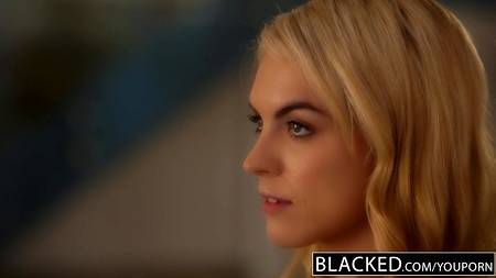 Решила попробовать большой черный член