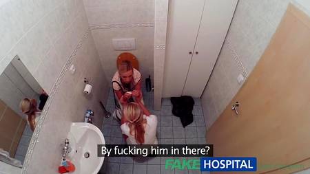 Красивая пара трахнулась на приеме у врача