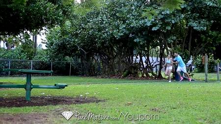 Трах молодой пары после утренней пробежки