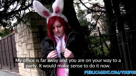 Рыженькая девчонка захотела подзаработать телом