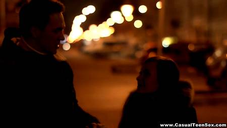 Первое свидание с девушкой окончилось пылким сексом