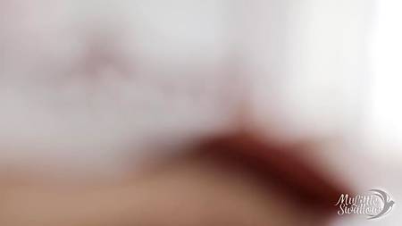 Няшная девка нежно лижет анал мужчине крупным планом