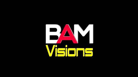 Красивая блондинка струйно кончила от большого члена в жопе